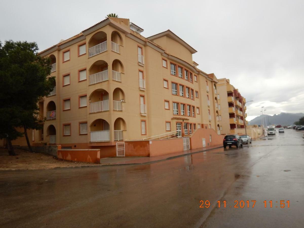 Amarillo Apartment Puerto de Mazarron Exterior photo